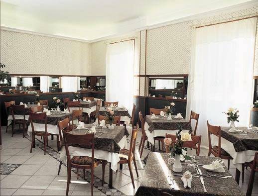 Hotel Rosalia 보르디게라 외부 사진